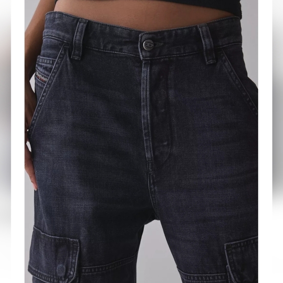 Diesel Women's D-Pot-Cargo L 32 Trousers, Retail $395.00 USD, Size 25, 26 & 27 - Picture 4 of 16